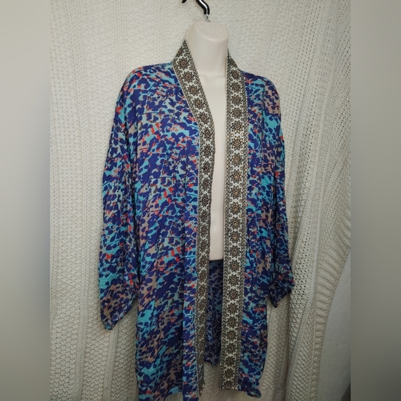 Soft surroundings women's kimono - Picture 3 of 6